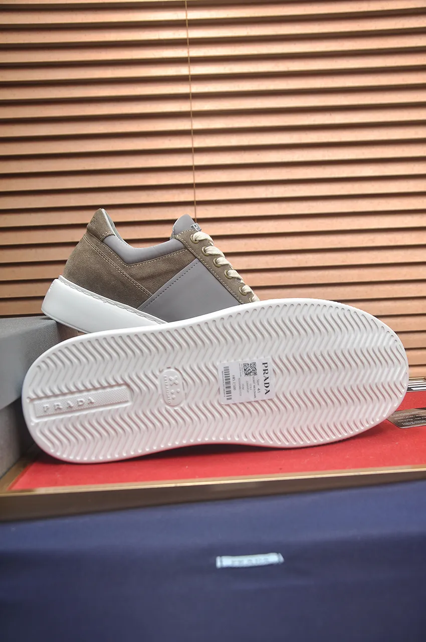 Men's shoes 💰580💶【PRADA】Top original, new season, high quality original goods, top imported calfskin with original imported glue, imported cowhide inside with original cowhide feet, original outsole! Quality guaranteed! Code 38-45 (45 customized)